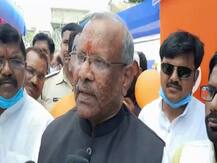 सरकारी अस्पताल की शिलापट्ट से CM नीतीश का नाम नदारद, सवाल पूछने पर डिप्टी CM ने दी सफाई