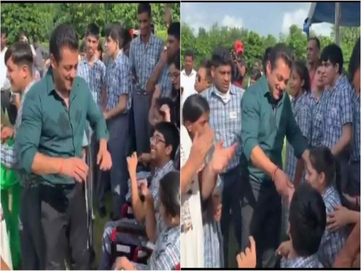 Salman Khan dances with special kids, throw back video of actor going viral on social media Salman Khan ने स्पेशल किड्स के साथ किया जमकर डांस, वायरल हो रही एक्टर की थ्रो बैक Video