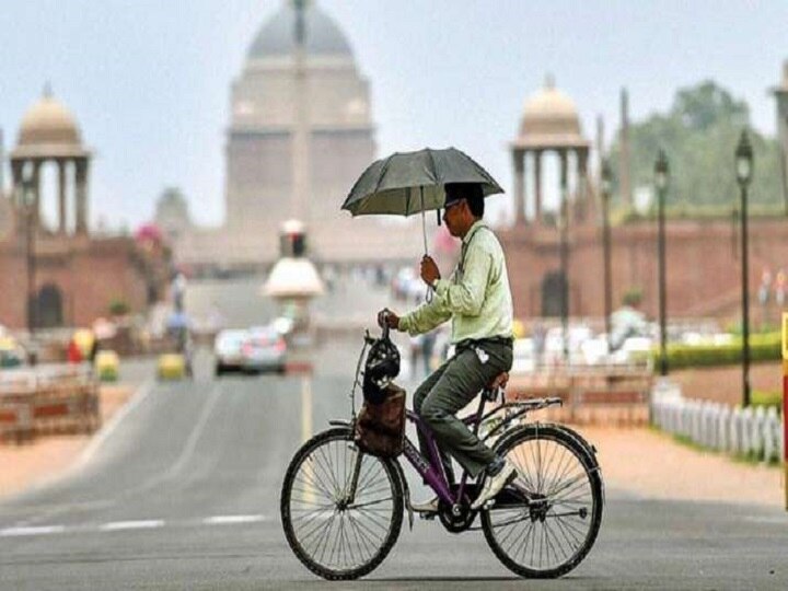 delhi weather forecast, capital expected to receive light to moderate rainfall मौसम का हाल: दिल्ली में हल्की बारिश का अनुमान, पहाड़ी राज्यों में हो सकती है बर्फबारी