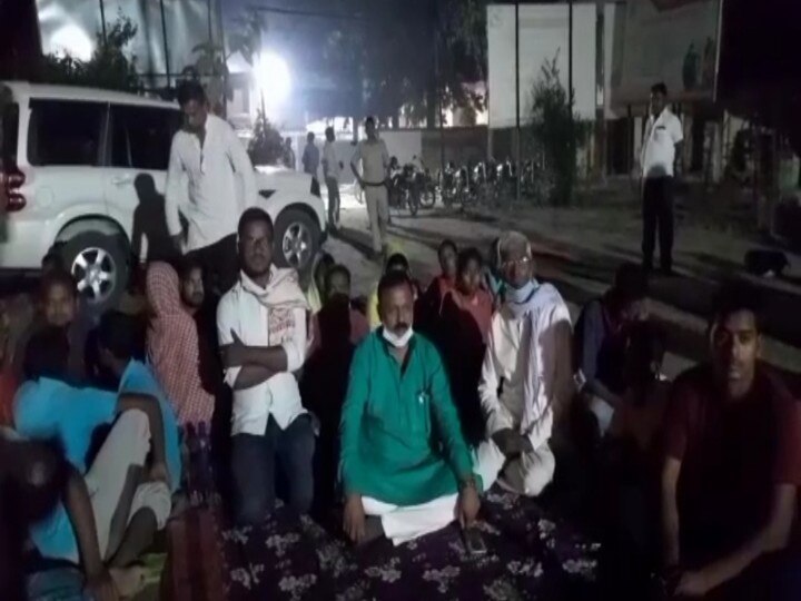 Bihar: CPI MLA sitting on strike in police station against police, know what is the whole matter? Ann बिहार: पुलिस के खिलाफ थाने में धरना पर बैठे सीपीआई विधायक, जानें- क्या है पूरा मामला?