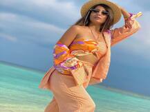 Hina Khan अपने बॉयफ्रेंड Rocky Jaiswal के साथ मालदीव में कर रही हैं पार्टी, देखें तस्वीरें