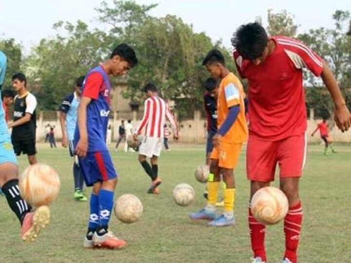 Training of players To refine sports talent in pauri uttarakhand ann पौड़ी: खेल प्रतिभाओं को निखारने के लिए खिलाड़ियों को दिया जा रहा है प्रशिक्षण, DM ने दिए टिप्स