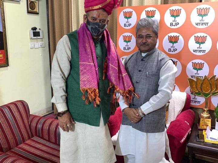 उत्तराखंड बीजेपी प्रभारी से मिले मंत्री गणेश जोशी, कहा- मसूरी में बनेगा सैन्य धाम sainya dham to be built in mussoorie said cabinet minister Ganesh Joshi ANN उत्तराखंड बीजेपी प्रभारी से मिले मंत्री गणेश जोशी, कहा- मसूरी में बनेगा सैन्य धाम