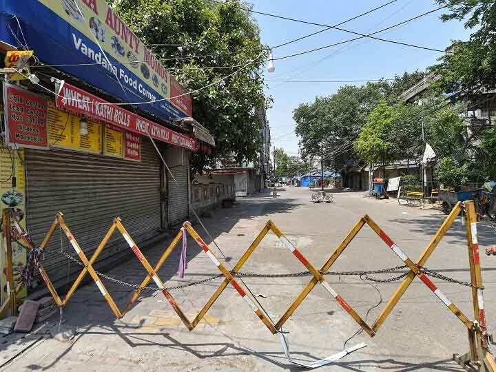 Coronavirus: यूपी के सभी ज़िलों में लगी धारा 144, पांच से ज्यादा लोगों के एक जगह जमा होने पर रोक Coronavirus: Section 144 imposed in all the districts of UP, prohibited the gathering of more than five people in one place Coronavirus: यूपी के सभी ज़िलों में लगी धारा 144, पांच से ज्यादा लोगों के एक जगह जमा होने पर रोक