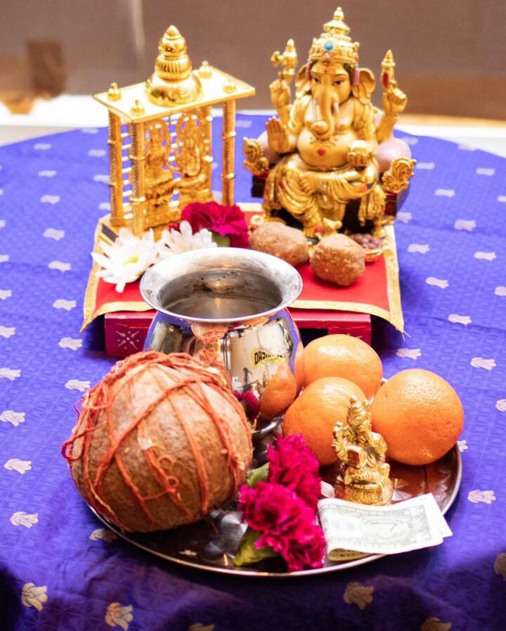 प्रियंका ने अपनी टीम को भी बधाई दी थी. उन्होंने लिखा,