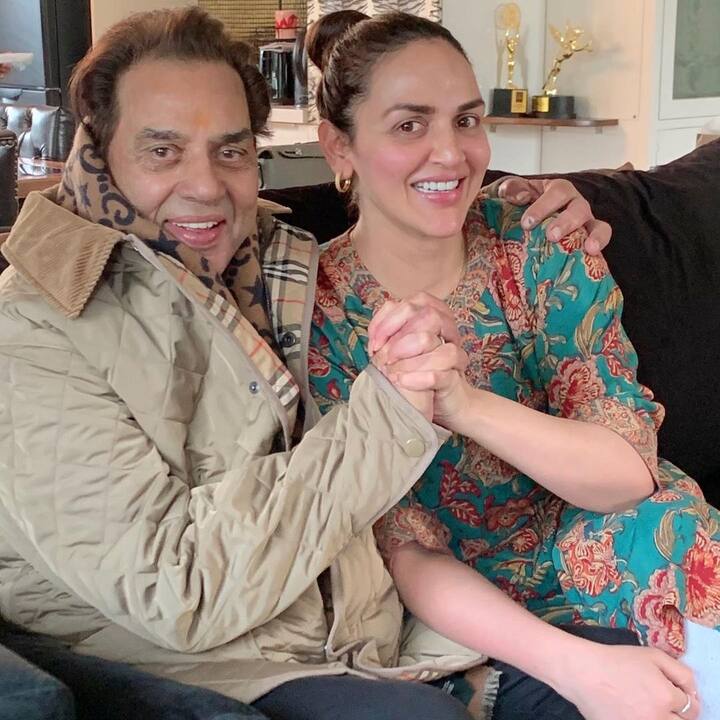  ईशा देओल को पहली ही फिल्म के लिए बेस्ट डेब्यू का फिल्मफेयर अवॉर्ड भी मिला था. लेकिन इस फिल्म के बाद उनकी कोई भी फिल्म ज्यादा बड़ी हिट नहीं रही 