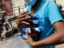 आबकारी विभाग की बड़ी कार्रवाई, छापेमारी के दौरान भारी मात्रा में जब्त की मिलावटी शराब