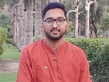 IAS Success Story: आदिवासी लोगों की स्थिति देखकर यूपीएससी में आने का मन बनाया और सेल्फ स्टडी के दम पर आलोक को मिली सफलता