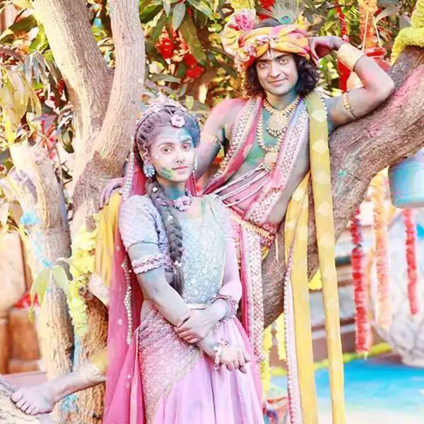 ये तस्वीरें साबित करती हैं आने वाले होली स्पेशल एपिसोड काफी एंटरटेनिंग होने वाला है.