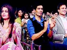 ब्रेकअप के सालों बाद, जब अवार्ड फंक्शन में हुआ Aishwarya-Vivek का आमना-सामना, ऐसा था एक्ट्रेस का रिएक्शन!