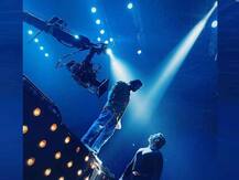 Rohit Shetty ने Ranveer Singh के साथ शेयर की फोटो, कहा- अपने अंतिम शेड्यूल की ओर बढ़ रही Cirkus