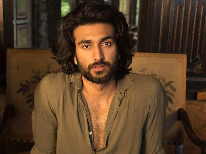 Javed Jaffrey on meezan jaffrey bollywood career बेटे मीजान को लेकर बोले जावेद जाफरी- 'उसका ध्यान स्टार अभिनेता बनने पर है'