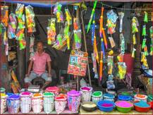 कोरोना के चलते व्यापारियों के लिये बेरंग रहा होली का त्योहार, CAIT ने कहा- 35 हजार करोड़ का ट्रेड लॉस हुआ