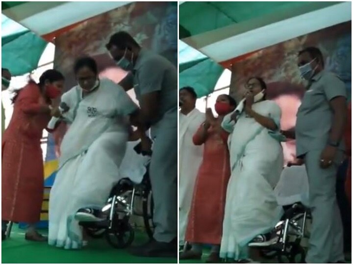 Bengal Elections 2021: Mamata Banerjee gets back on her feet for national anthem in Nandigram Bengal Elections 2021: जब व्हीलचेयर छोड़ लड़खड़ाते हुए उठीं सीएम ममता, खड़े होकर गाया राष्ट्रगान