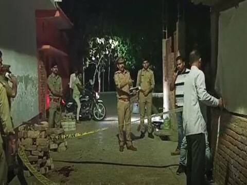 लखीमपुर में पति-पत्नी की गोली मारकर हत्या, परिवार समेत फरार हुआ आरोपी लखीमपुर में पति-पत्नी की गोली मारकर हत्या, परिवार समेत फरार हुआ आरोपी