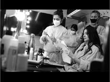 Anushka Sharma ने मेकअप रूम से शेयर की ब्लैक एंड व्हाइट तस्वीर, सोशल मीडिया पर हो रही वायरल