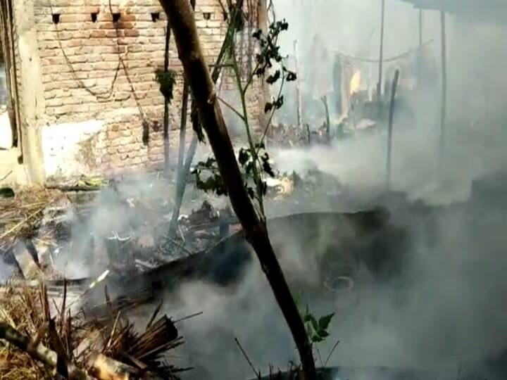 Bihar: fierce fire due to short circuit, burnt 43 huts, girl's death ann बिहार: शार्ट सर्किट की वजह से लगी भीषण आग, 43 झोपड़ियां जलकर खाक, बच्ची की मौत