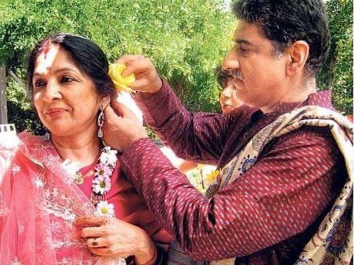 नीना गुप्ता :एक्ट्रेस नीना गुप्ता ने 42 साल की उम्र में शादी की है. नीना ने दिल्ली के चार्टर्ड अकाउंटेंट विवेक मिश्रा से शादी की है. आपको बता दें कि दोनों की मुलाकात फ्लाइट में हुई थी जिसके बाद बात आगे बढ़ी और दोनों ने शादी कर ली थी.
