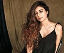 अकेले हैं तो क्या ग़म है: उम्र के कई पड़ाव पार करने के बाद भी अकेली हैं ये बॉलीवुड अभिनेत्रियां