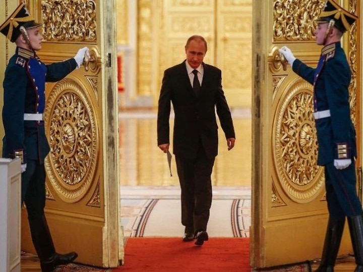 Russian President Vladimir Putin signs law allowing him to rule till 2036 राष्ट्रपति पुतिन ने रूस की सत्ता में 2036 तक बने रहने के कानून पर किया दस्तखत