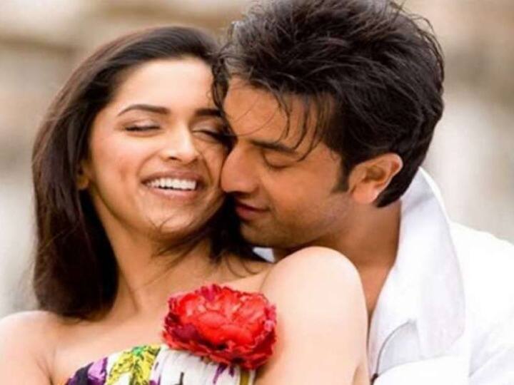 आपको बता दें कि रणबीर कपूर और दीपिका की लव स्टोरी की शुरुआत साल 2008 में आई फिल्म ‘बचना ऐ हसीनो’ से हुई थी. दोनों तकरीबन डेढ़ साल तक रिलेशन में थे.मीडिया रिपोर्ट्स के मुताबिक, इसी दौरान रणबीर  कैटरीना की तरफ आकर्षित हो गए और उन्होंने दीपिका को धोखा दे दिया.