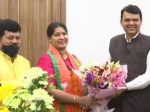 शिवसेना की पूर्व विधायक तृप्ति सावंत ने थामा बीजेपी का दामन