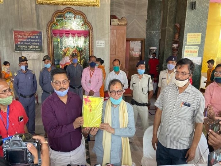 Bihar: FSSAI gave Bhog certificate to Naivedyam, know- the specialty of Prasad found in Mahavir temple ann बिहार: नैवेद्यम को FSSAI ने दिया भोग सर्टिफिकेट, जानें- महावीर मंदिर में मिलने वाले प्रसाद की खासियत