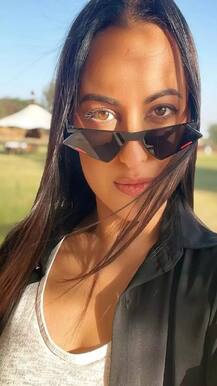 तेनू काला चश्मा जचदा है: अपने स्टाइल स्टेटमेंट से और गर्मी बढ़ा रही हैं ये बॉलीवुड एक्ट्रेसेस