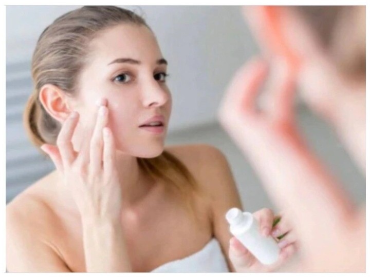 These foods are not useful for your skin, can cause acne and pimples चेहरे पर दाने और मुंहासे की बन सकते हैं वजह ये फूड्स, आपकी स्किन के लिए नहीं हैं ठीक
