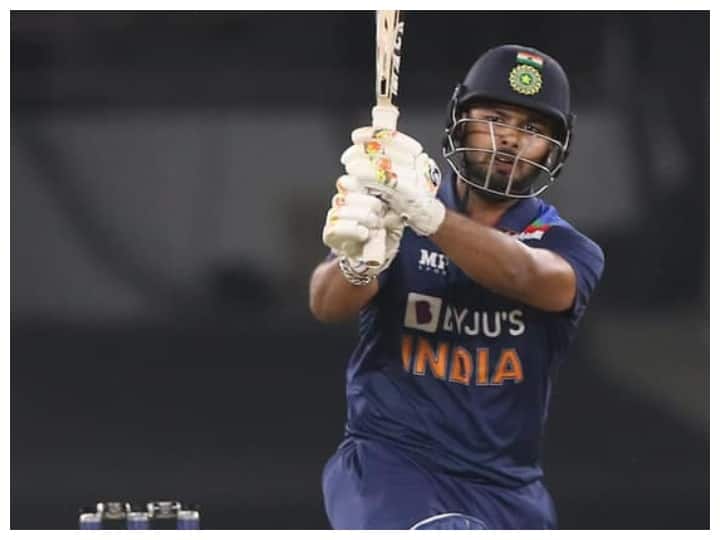 IPL 2021: 'माही भाई' के खिलाफ कप्तान के रूप में पहले मैच में कुछ ऐसा करना चाहते हैं पंत ipl 2021 rishabh pant says may apply the Formula on ms dhoni to beat csk IPL 2021: 'माही भाई' के खिलाफ कप्तान के रूप में पहले मैच में कुछ ऐसा करना चाहते हैं पंत