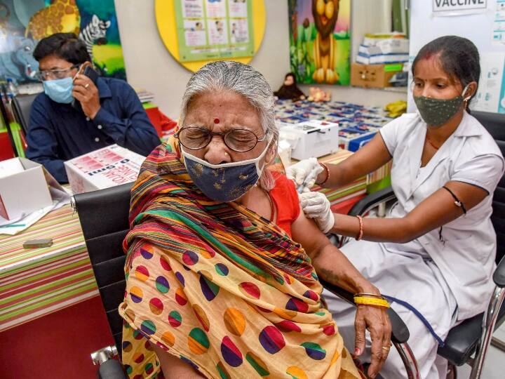 Coronavirus: Cumulative Vaccination Coverage exceeds 8.7 Crores with more than 33 Lakh doses given in the last 24 hours ann कोरोना वायरस: टीकाकरण के मामले में भारत ने अमेरिका को छोड़ा पीछे, रोज़ाना दी जा रही है 30 लाख 93 हज़ार से ज्यादा डोज़