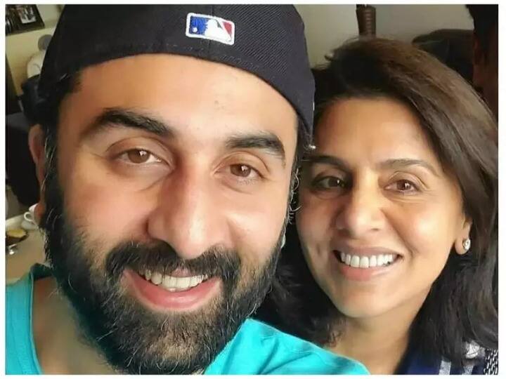 मीडिया रिपोर्ट्स के अनुसार, नीतू का मानना है कि रणबीर बहुत भोले हैं और किसी को ना नहीं कह पाते हैं यही वजह उनके रिलेशन में उन्हें परेशान करती है.