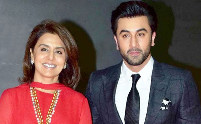 Ranbir Kapoor Once Mischievously Called Fire Brigade In New York Neetu Kapoor Recalls His Childhood Antics Ranbir Kapoor जब रणब र कप र न न य य र क म फ यर ब र ग ड क ब ल ल य म न