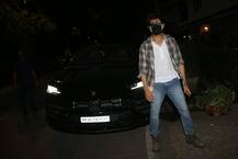 Lamborghini की सवारी से पहले Kartik Aryan ने झुककर किया प्रणाम, फिर जमकर दिए पोज़