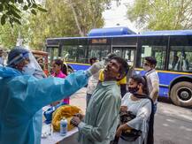 Delhi Coronavirus Cases: दिल्ली में आज आए कोरोना के 7437 नए मामले, 24 मरीजों की हुई मौत