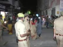 Night Curfew in Lucknow: कोरोना संक्रमण को लेकर पुलिस सख्त, देर रात सड़कों पर उतरे अधिकारी
