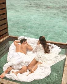 ब्वॉयफ्रेंड संग वेकेशन एन्जॉय करने मालदीव पहुंची Alanna Panday, शेयर की बिकिनी वाली बोल्ड तस्वीरें