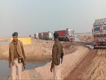 बिहार: बालू माफियाओं के हौंसले बुलंद, पुलिस जवानों गोलीबारी और पथराव कर ले भागे कई ट्रक