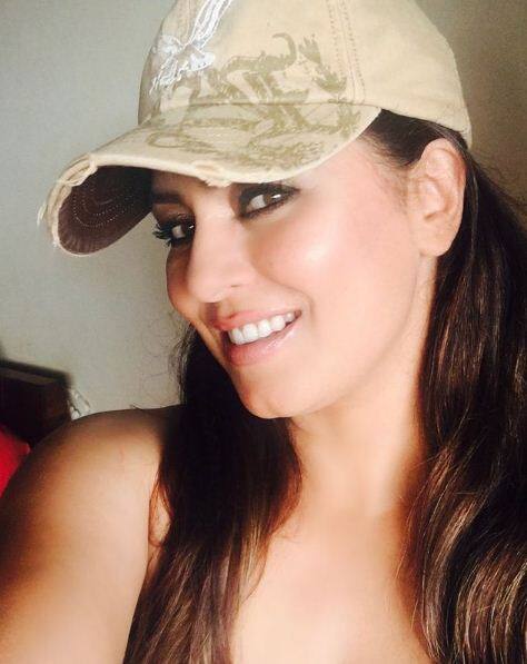 महिमा चौधरी ने कहा, 'मैं हर बार बाहर जाना चाहती थी और इवेंट या शो का हिस्सा बनना चाहती थी, लेकिन मैं अपना बच्चा ड्रॉप करने मां के घर आती थी और यहां दो दिन रहती थी इस दौरान मुझे बहुत कंफर्टेबल महसूस होता था. मेरे पति भी इस मुश्किल समय में मेरे साथ नहीं थे.'