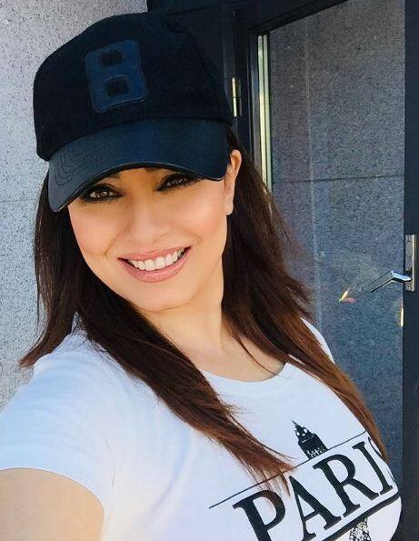 एक अन्य इंटरव्यू में महिमा ने बताया था कि रोड एक्सीडेंट में उनके शरीर की एक हड्डी नहीं टूटी थी, लेकिन उनका चेहरा बिल्कुल खराब हो गया था. यहां तक कि वह खुद अपना चेहरा शीशे में देखकर डर गई थीं. लेकिन अजय देवगन और काजोल ने उनकी बहुत मदद की थी.  