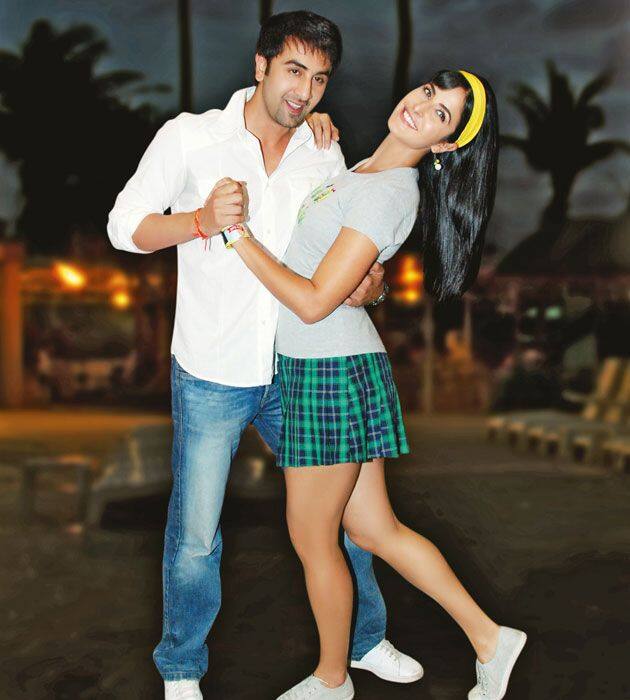 खबरों की मानें तो रणबीर, कैटरीना से शादी की बात को अक्सर टाल जाया करते थे. इससे रणबीर और कैटरीना के बीच मतभेद बढ़ने लगे थे और रिश्ते का कोई भविष्य ना देखते हुए दोनों ने अलग होना ही बेहतर समझा.