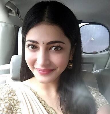 Shruti Hasan Filed Complaint Against Stalker Who Gave Her Death Threat খুনের হুমকি, উত্ত্যক্তকারী চিকিৎসকের বিরুদ্ধে থানায় অভিযোগ অভিনেত্রী শ্রুতি হাসানের