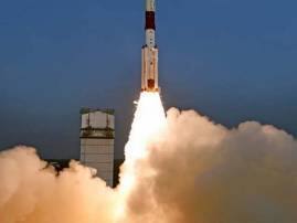Pslv Injects Scatsat 1 Seven Other Satellites In Orbit ভারতীয় মহাকাশ গবেষণায় নজিরবিহীন, একসঙ্গে ৮টি উপগ্রহ শূন্যে পাঠাল ইসরো