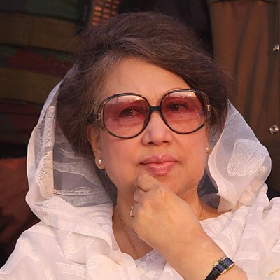 Bangladesh SC stays Khaleda Zia’s release on bail for 20 days খালেদার দুর্নীতি মামলায় জামিনে মুক্তিতে ৮ মে পর্যন্ত স্থগিতাদেশ সুপ্রিম কোর্টের