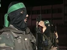 মায়ের নির্দেশে নিরাপত্তাবাহিনীর কাছে আত্মসমর্পণ কাশ্মীরী লস্কর জঙ্গির