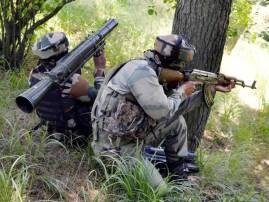 J K Army Soldier Injured In Ongoing Gun Battle In Kupwara গুলির লড়াইয়ে খতম ৫ জঙ্গি, ২ সেনা জওয়ান জখম কুপওয়ারায়