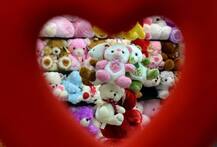 \'অ-ইসলামিক\', দেশে ভ্যালেন্টাইন্স ডে পালনে নিষেধাজ্ঞা পাক আদালতের