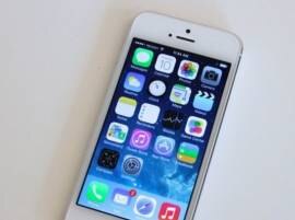 Snatching Of Iphone From A Passenger On A Running Bus চলন্ত বাসে ছিনতাই আইফোন, মিলল রুবি মোড়ে, পাকড়াও দুষ্কৃতী
