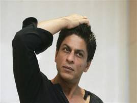 Shah Rukh Should Have Returned Says Sena সহনশীল অভিনেতা, আমেরিকায় বারবার যান অপমানিত হতে! শাহরুখকে কটাক্ষ শিবসেনার