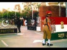 ভারতের সঙ্গে বাণিজ্যের জন্য ওয়াঘা সীমান্ত ব্যবহার করতে না দিলে পাকিস্তানের ট্রানজিট রুট বন্ধের হুঁশিয়ারি আফগানিস্তানের